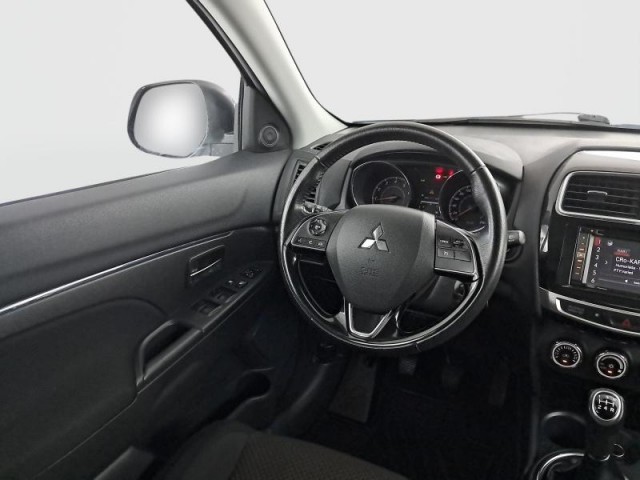 Mitsubishi ASX  1.6 MIVEC 