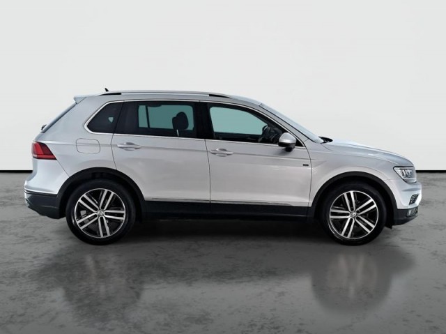 Volkswagen Tiguan  2.0 TDI 