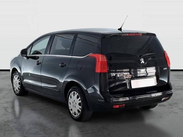 Peugeot 5008  1.6 HDi 