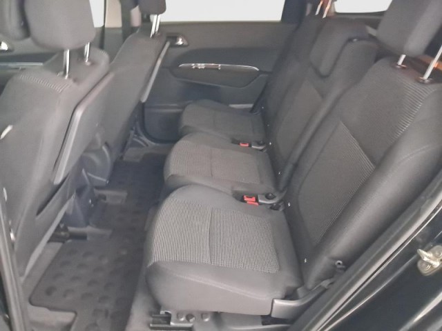 Peugeot 5008  1.6 HDi 