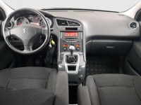 Peugeot 5008  1.6 HDi 