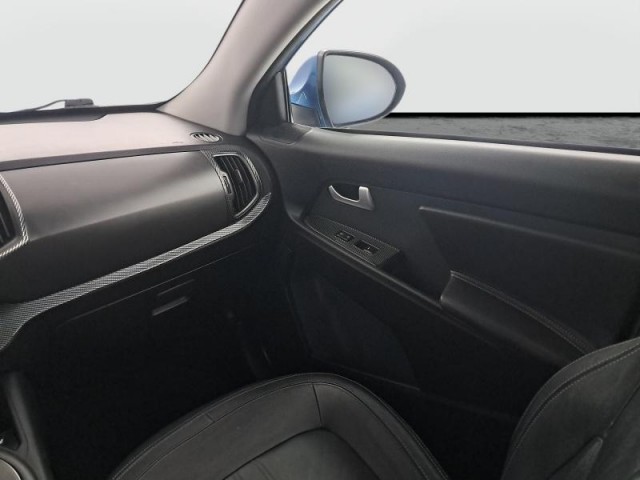 Kia Sportage  2.0 CRDi 