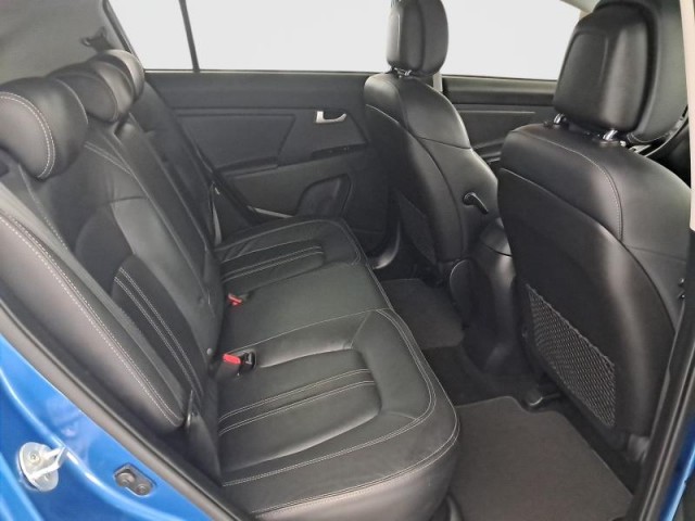 Kia Sportage  2.0 CRDi 