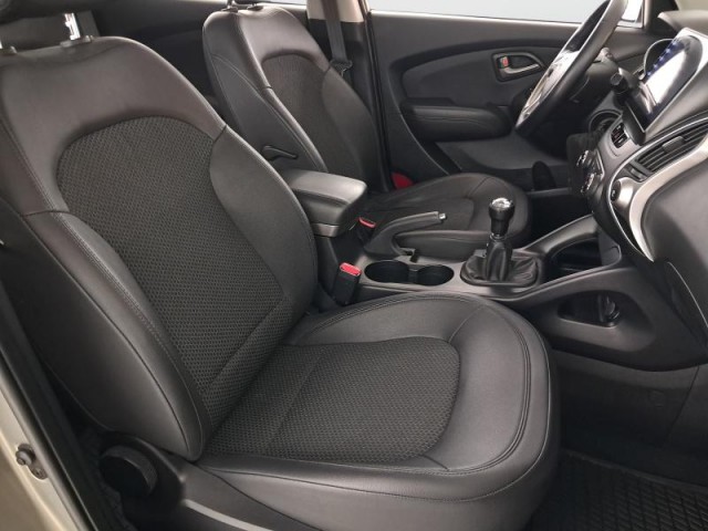 Hyundai ix35  2.0 CVVT 