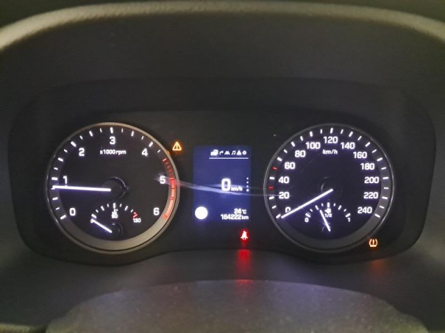 Hyundai Tucson  1.7 CRDi Trikolor