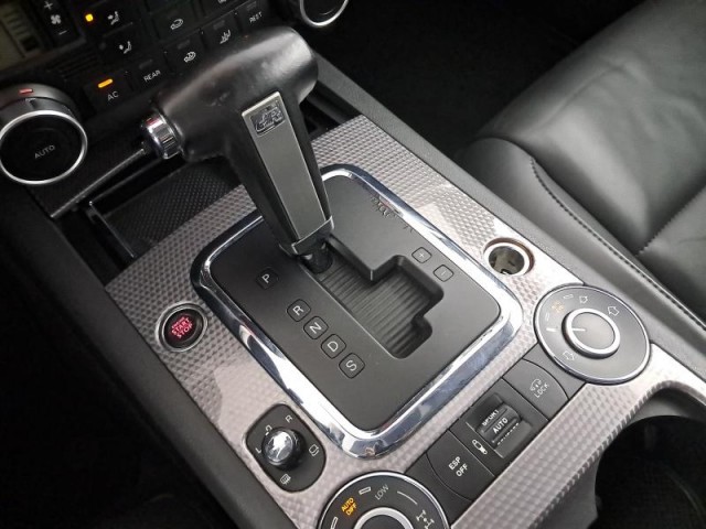 Volkswagen Touareg  3.0 TDI R-Line