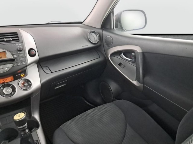 Toyota RAV 4  2.2 D-4D 