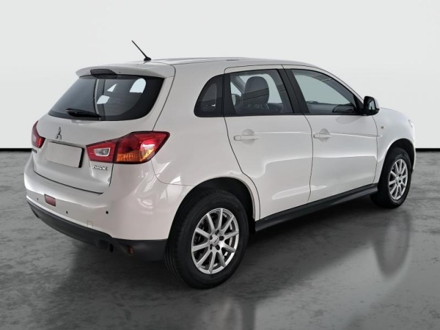 Mitsubishi ASX  1.6 MIVEC 