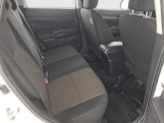 Mitsubishi ASX  1.6 MIVEC 