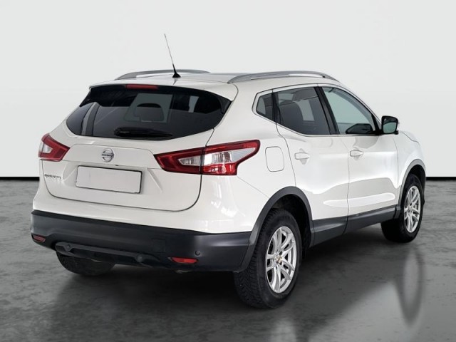 Nissan Qashqai  1.2 DIG-T 
