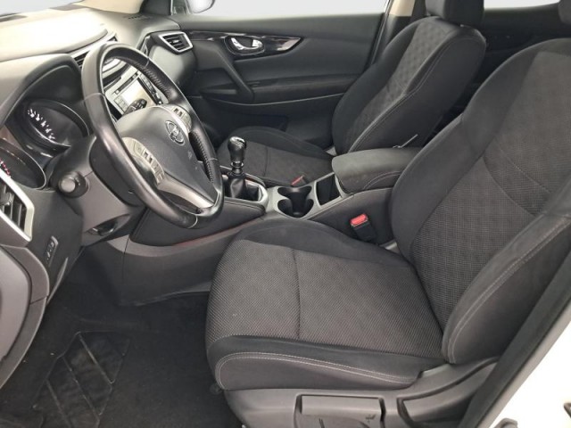 Nissan Qashqai  1.2 DIG-T 