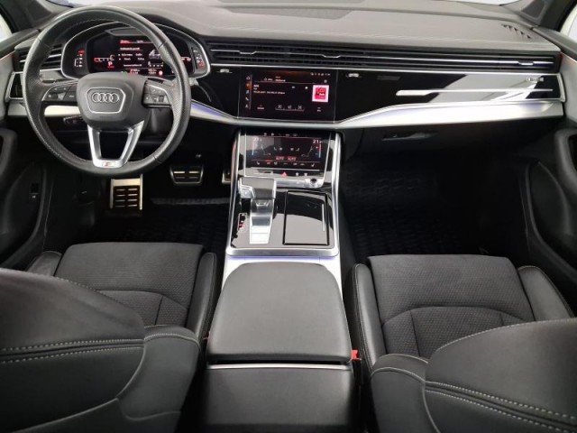 Audi Q7  55 TFSI S-Line