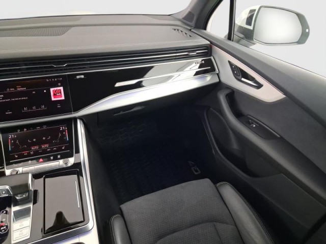 Audi Q7  55 TFSI S-Line