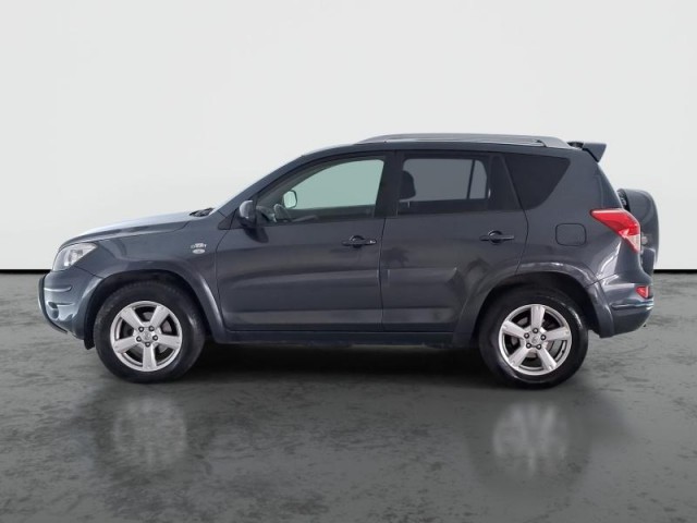 Toyota RAV 4  2.2 D-CAT Executive