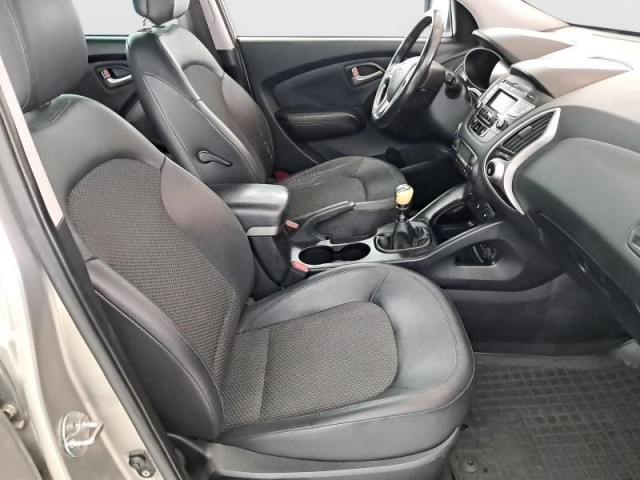 Hyundai ix35  2.0 CRDi 