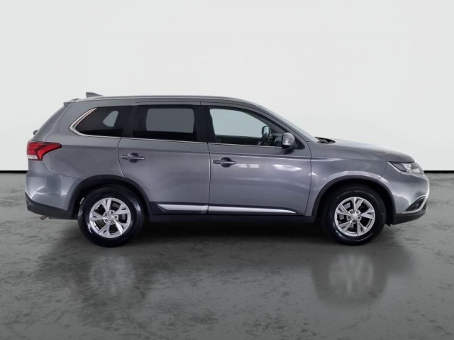 Mitsubishi Outlander  2.0 Intense