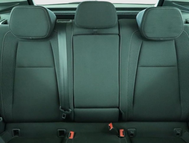 Škoda Karoq  1.5 TSI 