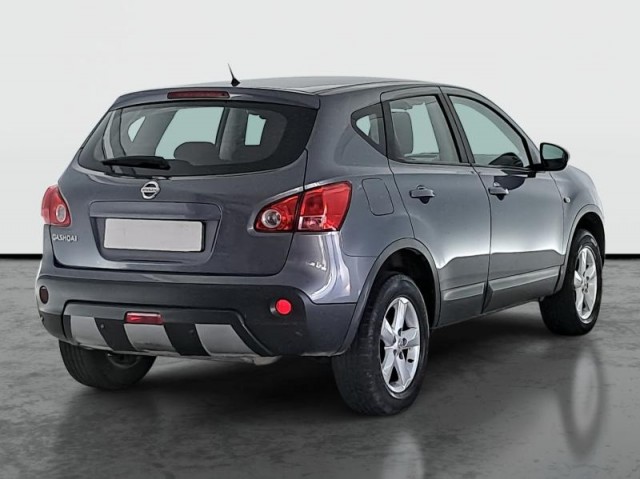 Nissan Qashqai  2.0 