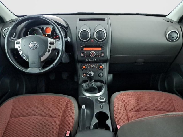 Nissan Qashqai  2.0 
