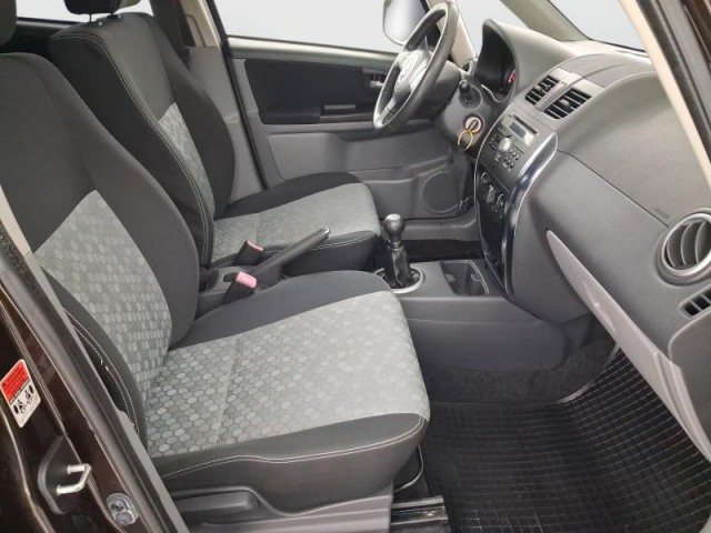 Suzuki SX4  1.6 VVT 