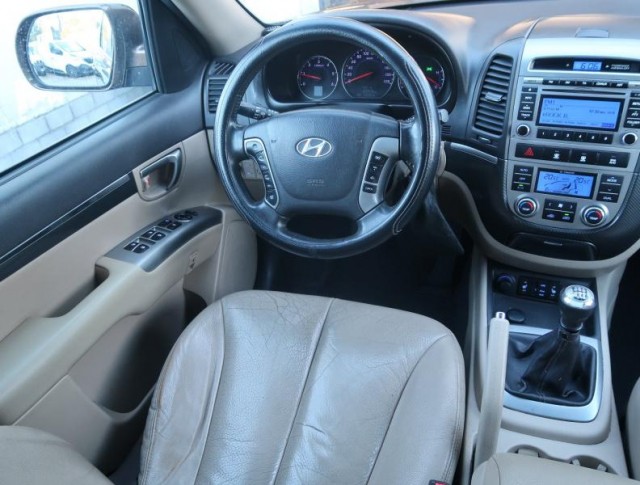 Hyundai Santa Fe  2.2 CRDi 