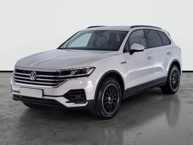 Volkswagen Touareg  3.0 TDI 