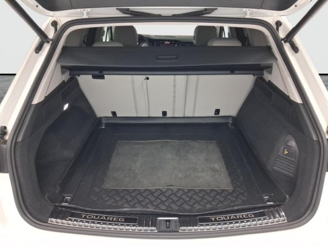 Volkswagen Touareg  3.0 TDI 