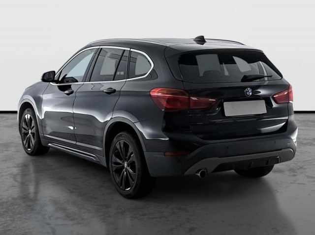 BMW X1  sDrive18d Sport Line