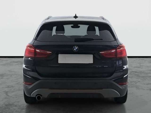 BMW X1  sDrive18d Sport Line