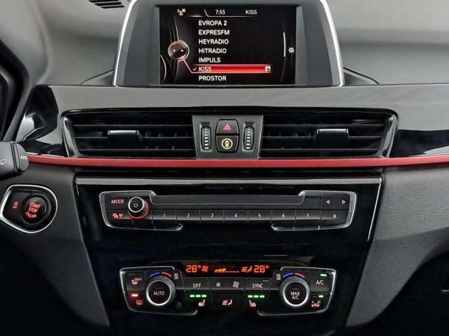 BMW X1  sDrive18d Sport Line