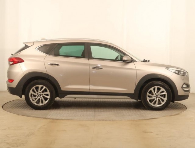 Hyundai Tucson  2.0 CRDi Style