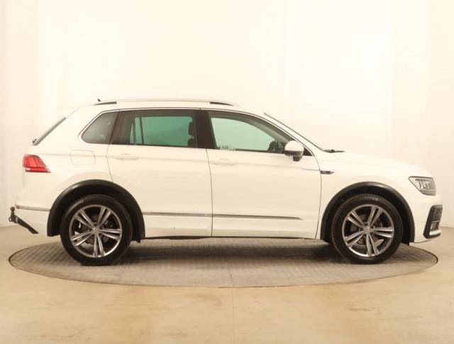 Volkswagen Tiguan  1.4 TSI R-Line