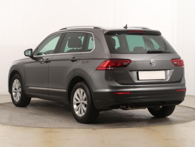 Volkswagen Tiguan  2.0 TDI 