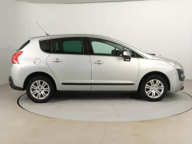 Peugeot 3008  1.6 HDi 