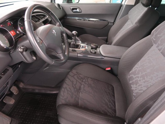 Peugeot 3008  1.6 HDi 