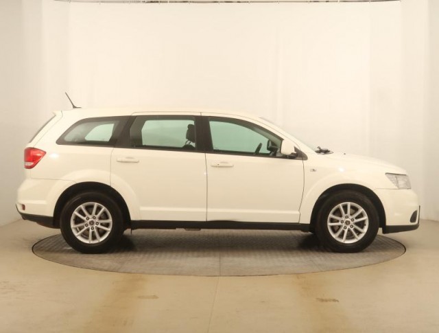 Fiat Freemont  2.4 VVT 