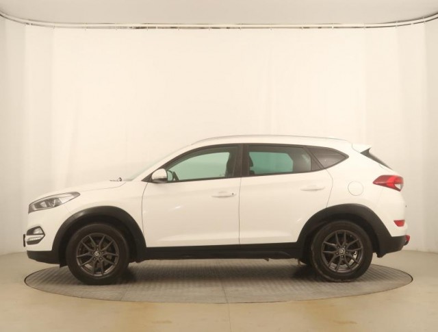 Hyundai Tucson  1.7 CRDi 