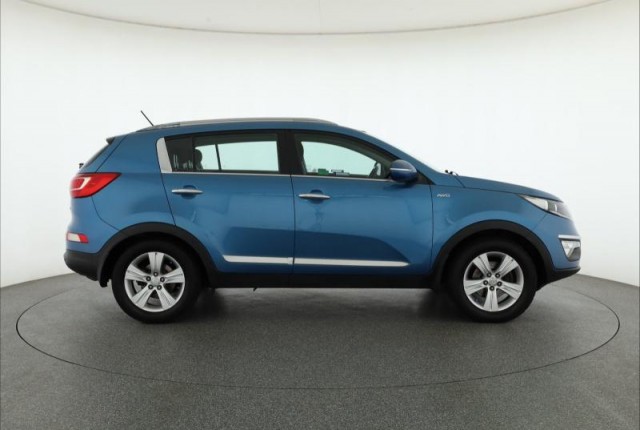 Kia Sportage  2.0 CRDi 