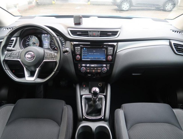 Nissan Qashqai  1.6 DIG-T N-Connecta