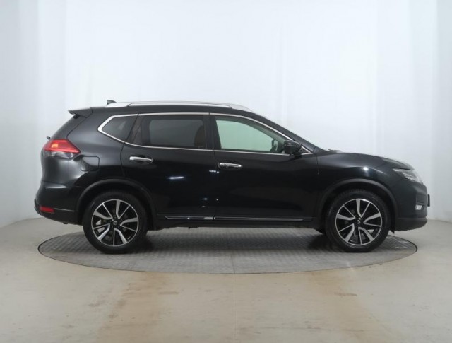 Nissan X-Trail  1.6 DIG-T Tekna