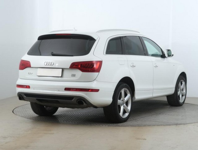 Audi Q7  3.0 TDI 