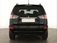 Mitsubishi Outlander  2.0 