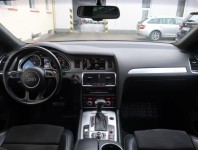 Audi Q7  3.0 TDI 