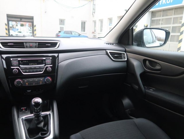 Nissan Qashqai  1.5 dCi 