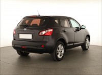 Nissan Qashqai  1.6 