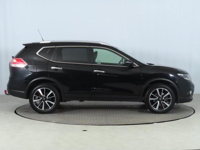 Nissan X-Trail  2.0 dCi 