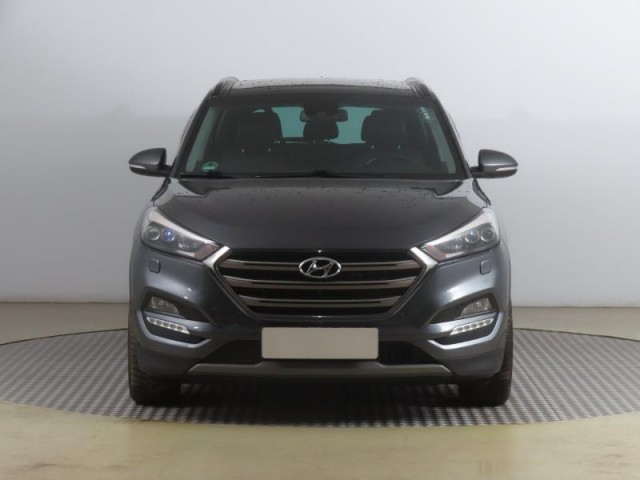 Hyundai Tucson  2.0 CRDi 