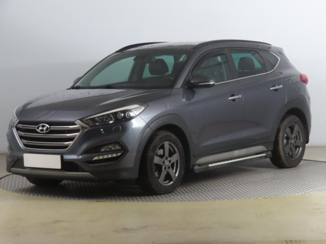 Hyundai Tucson  2.0 CRDi 