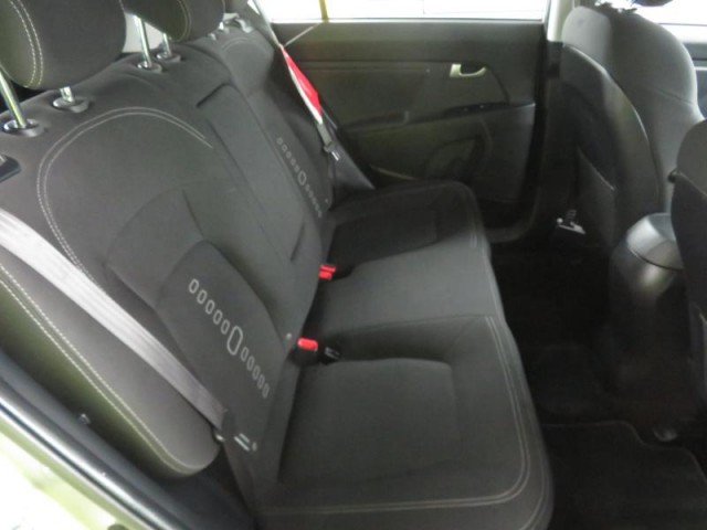 Kia Sportage  2.0 CRDi 