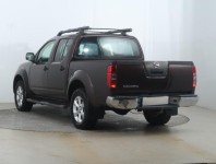 Nissan Navara  2.5 D 